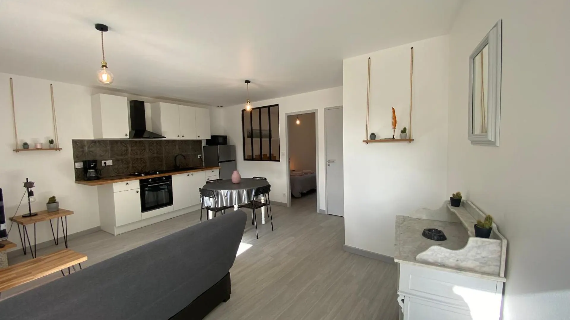 Apartment Residence De La Poste Saint-Pol-de-Leon France